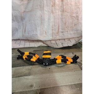 Halloween spider black orange scary cute decor